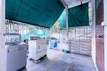 freesia saladaeng silom apartments