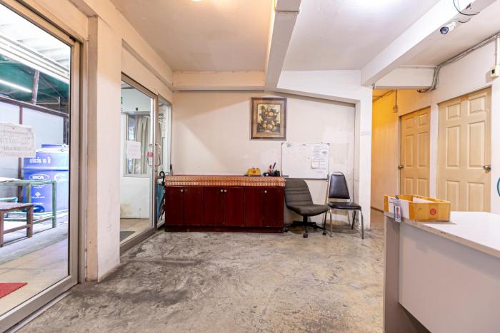 freesia saladaeng silom apartments