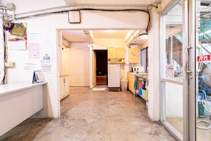 freesia saladaeng silom apartments