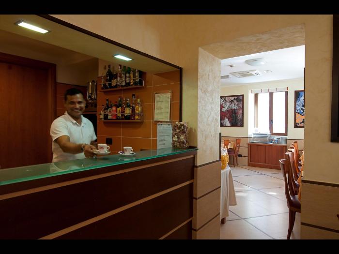 hotel lirico