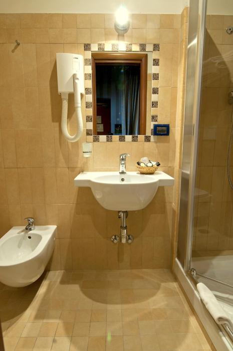 hotel lirico