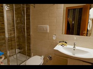 hotel lirico
