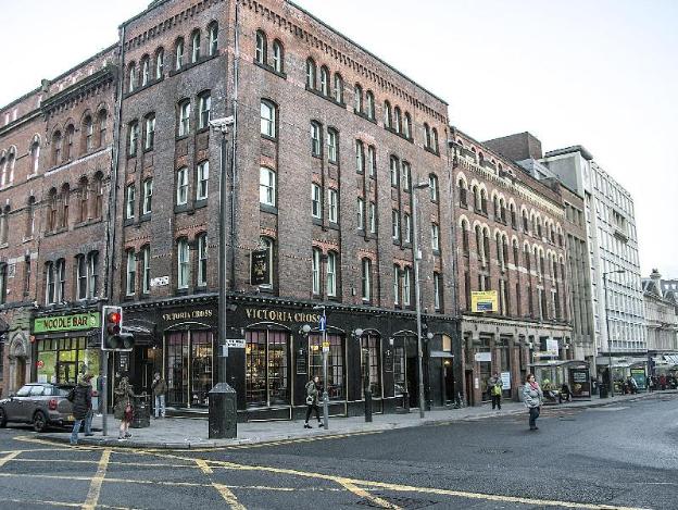 base serviced apartments sir thomas street