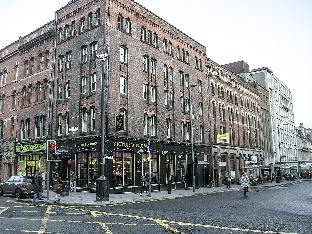 base serviced apartments sir thomas street