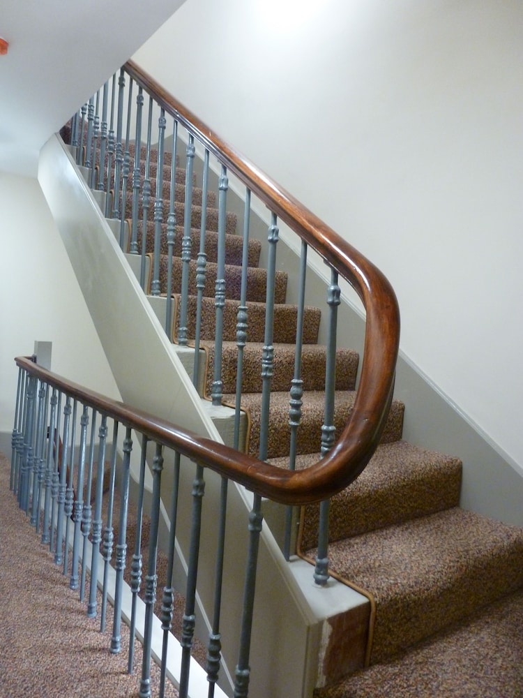 base serviced apartments sir thomas street