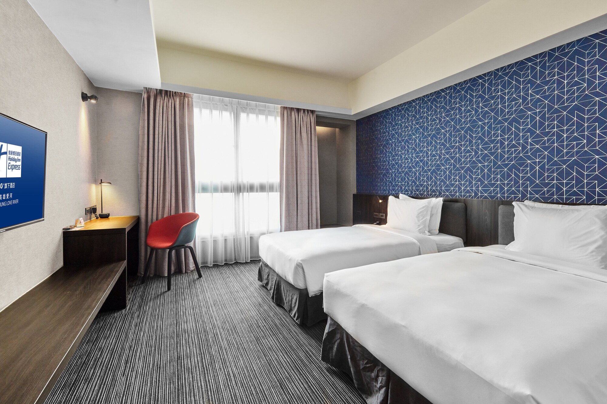 holiday inn express kaohsiung love river by ihg
