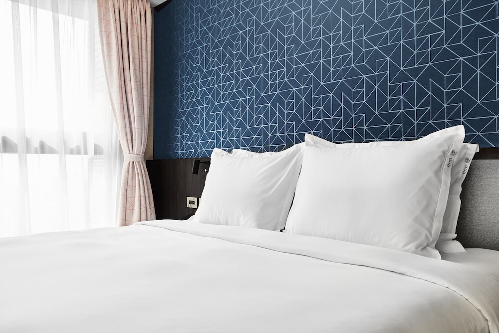 holiday inn express kaohsiung love river by ihg