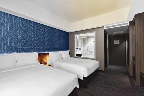 holiday inn express kaohsiung love river by ihg