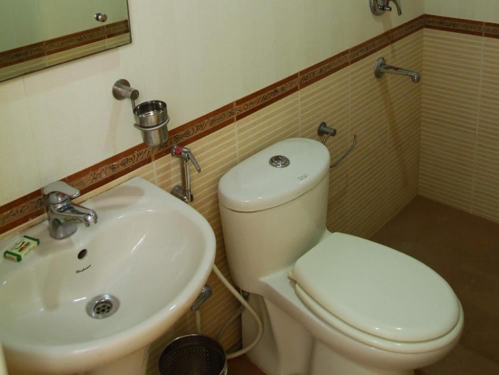 fort beach service apartment