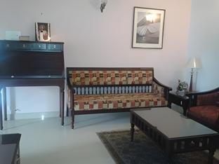 fort beach service apartment