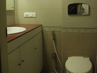 fort beach service apartment