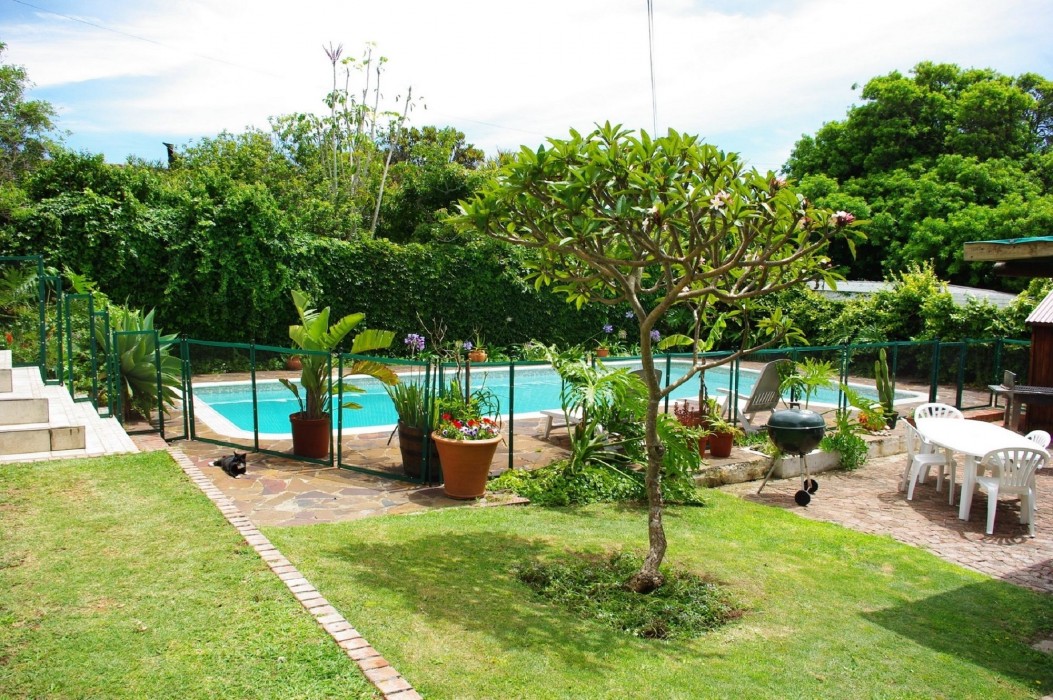 aqua marine guest house