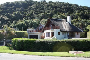cloverleigh guest house adults only