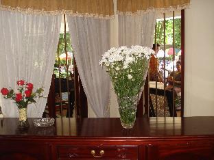 Hotel Margaret Villa,Near Embekke Temple,3 star