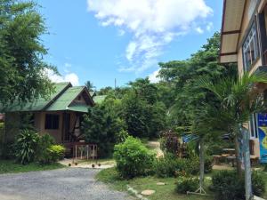 sandee bungalows