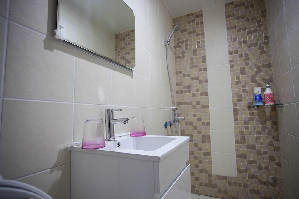 may rooms taipei nangang station