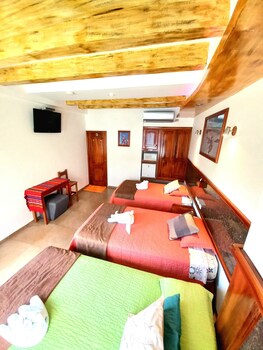 galapagos eco friendly