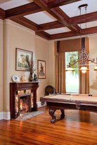 Riverside Inn Bed And Breakfast,Cincinnati>>Carrollton,3 star