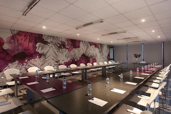 absolute farenden apartments