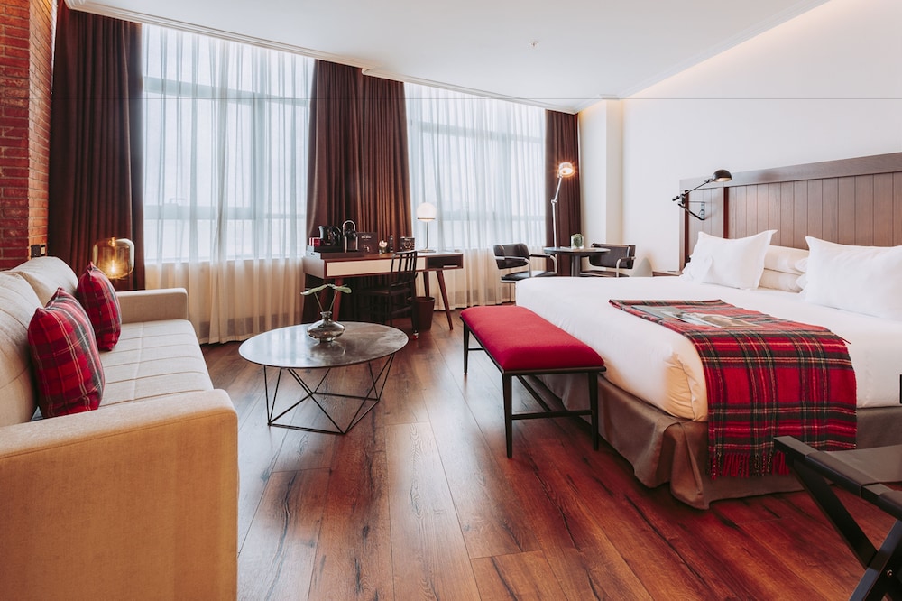 Only You Hotel Atocha,Retiro>>Madrid,4 star