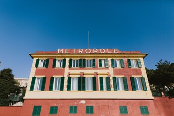 hotel metropole