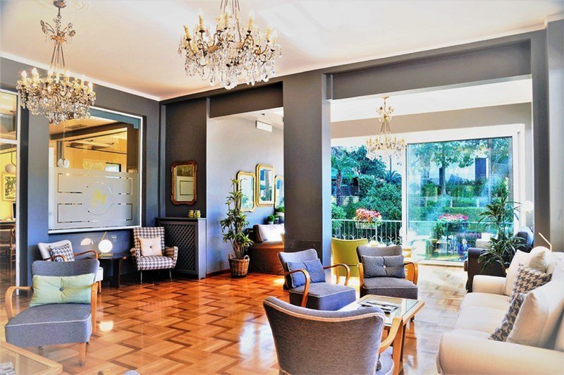 hotel metropole