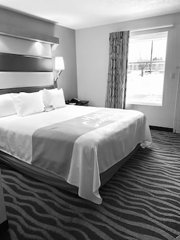 days inn and suites by wyndham albany
