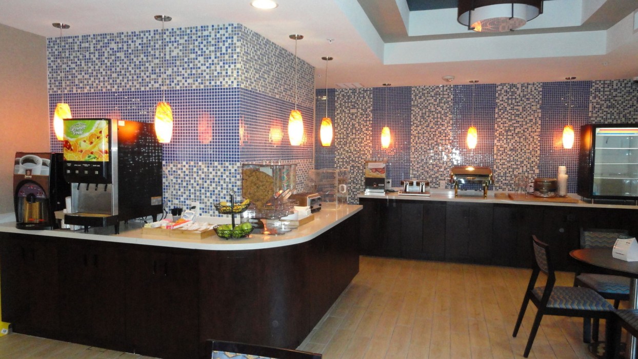mainstay suites midland