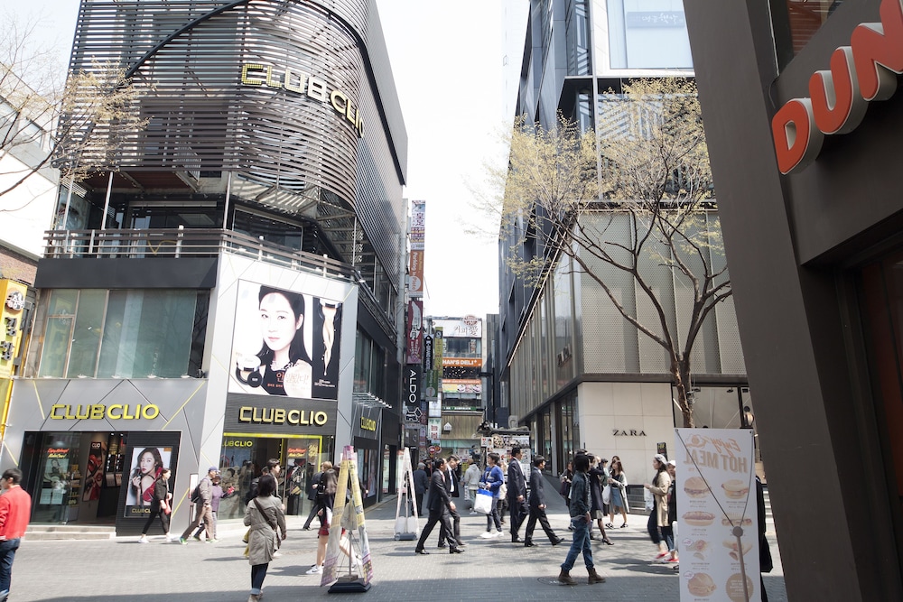 oyo hostel myeongdong 1