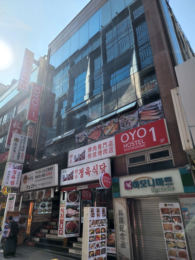 oyo hostel myeongdong 1