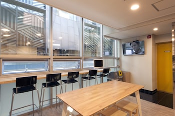 oyo hostel myeongdong 1