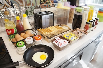 oyo hostel myeongdong 1
