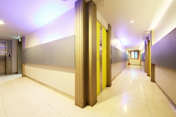 sense motel