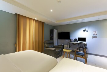 sr design hotel