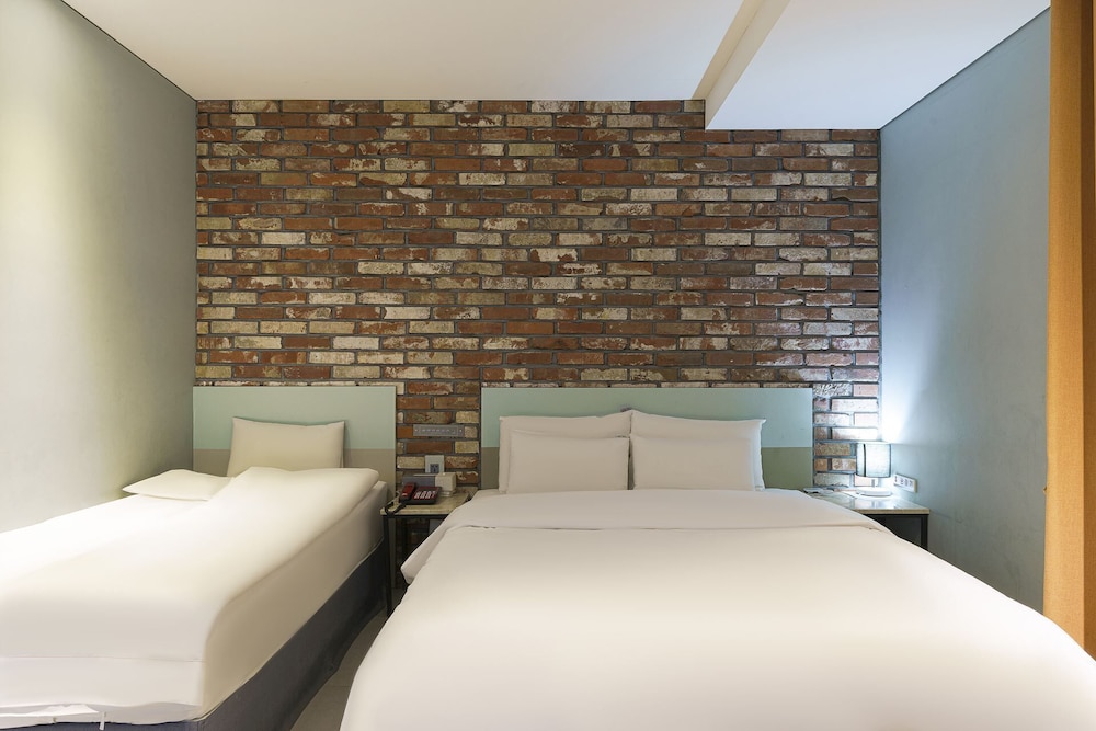 sr design hotel