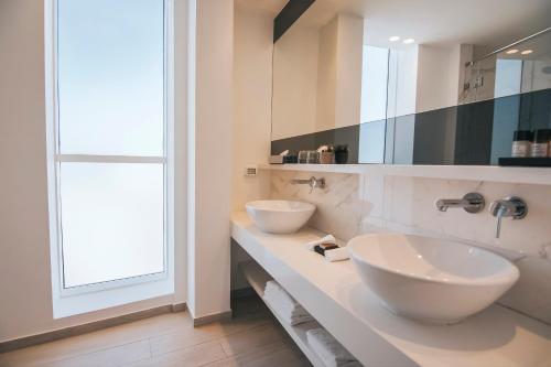 65 hotel rothschild tel aviv an atlas boutique hotel