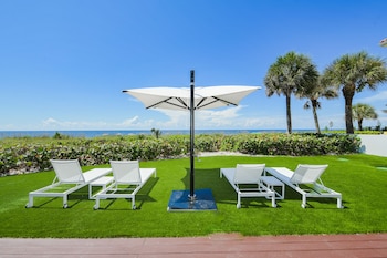 casey key resorts beachfront