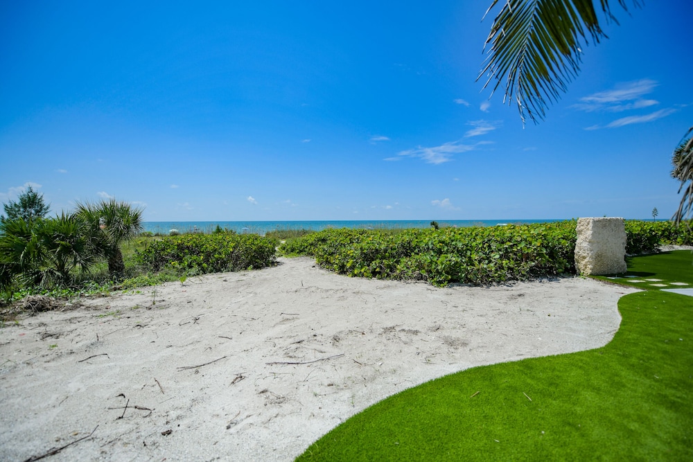 casey key resorts beachfront