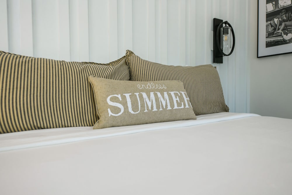 casey key resorts beachfront