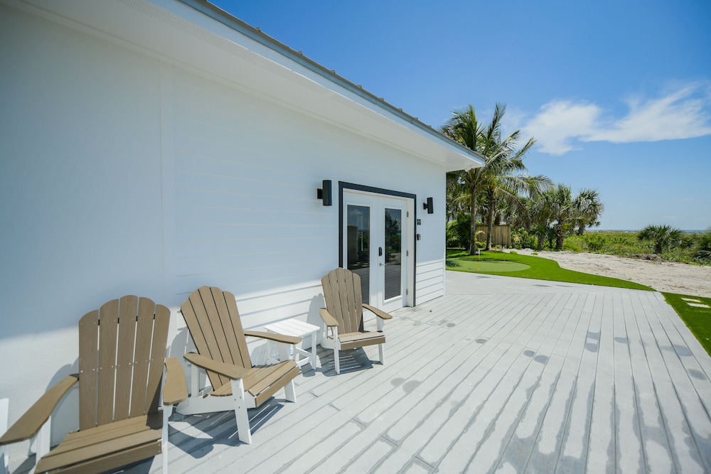 casey key resorts beachfront