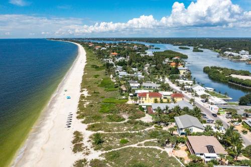 casey key resorts beachfront