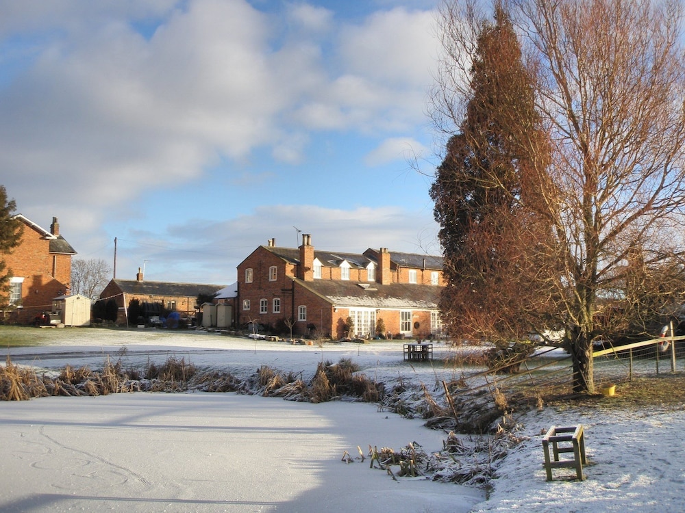 skipbridge farm cottages