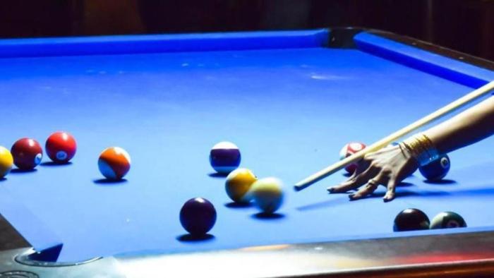 bar oz riverside guesthouse