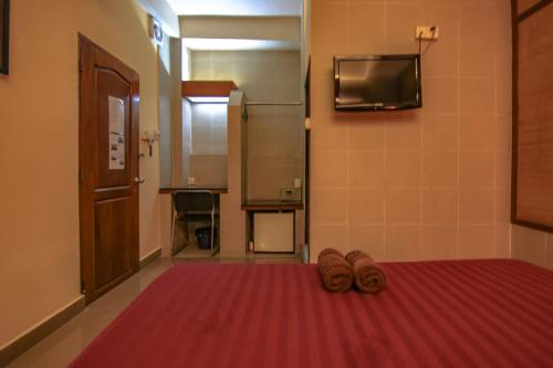 bar oz riverside guesthouse