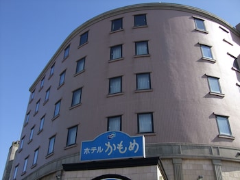 seaside hotel kamome