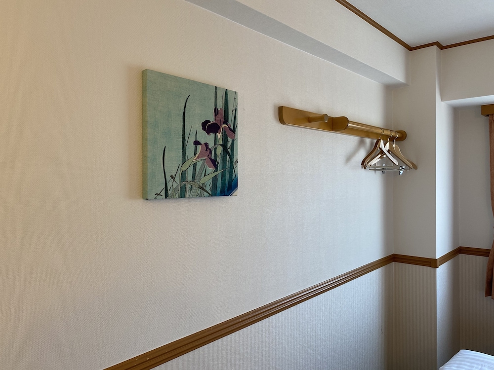 toyoko inn okayama station nishi migi