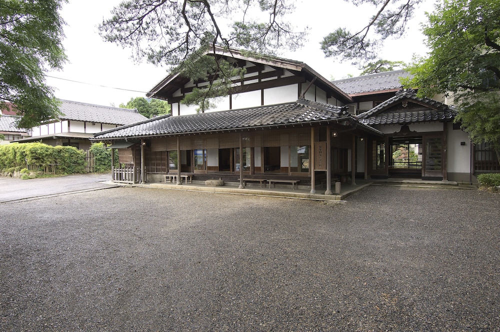koshinoyado takashimaya