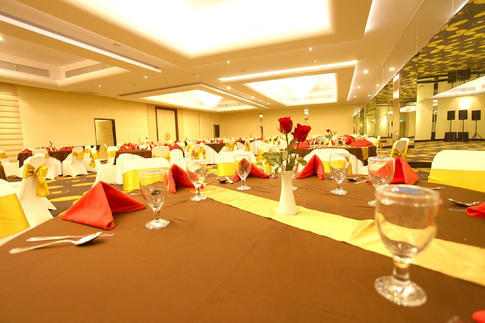 hotel new saphir yogyakarta