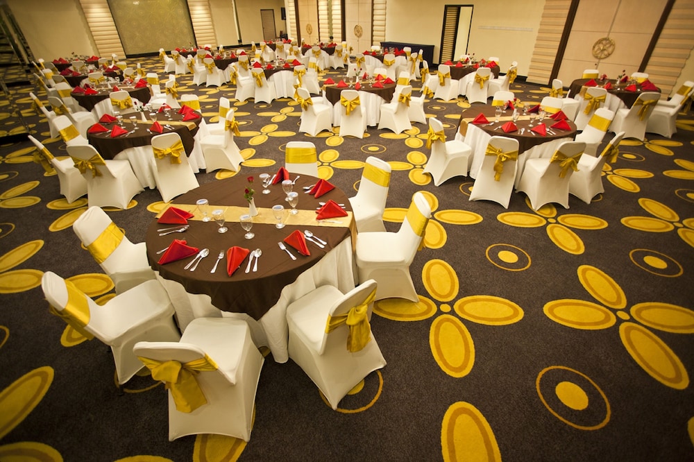 hotel new saphir yogyakarta