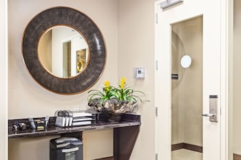 hampton inn and suites orlando downtown south medical center